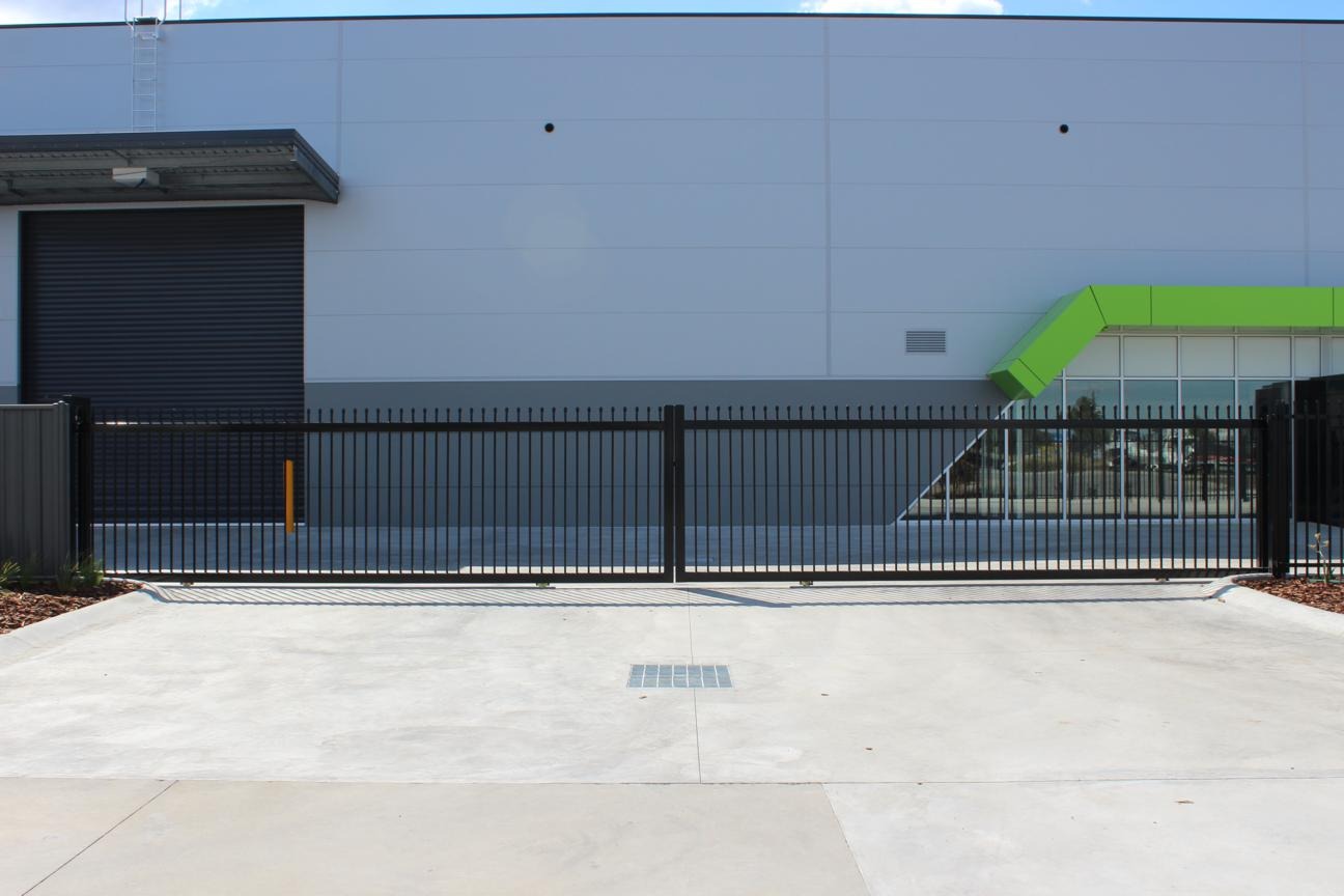 Commercial tubular steel cantilever gate in Melbourne